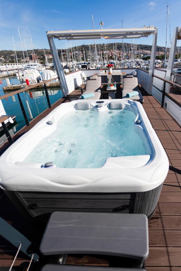 Villa Adria Portoroz Luxury Houseboat Exterior foto